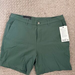 Lululemon ABC Mens Classic Fit Golf Short 7”